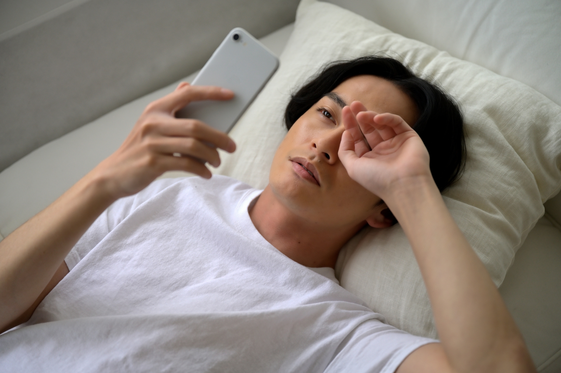 睡眠と男性の活力：良質な睡眠を得るための10のコツ